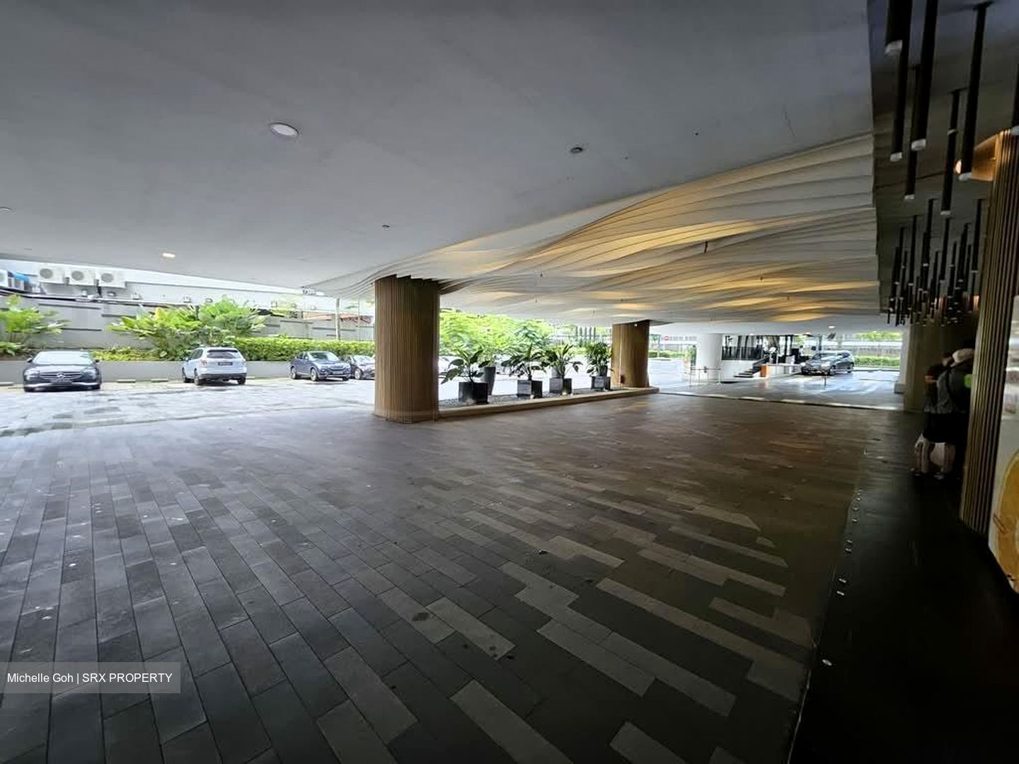 Centro Residences (D20), Condominium #560827531